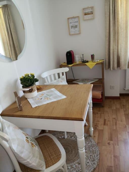 Garten-Wohnung Eschen Exteriör bild